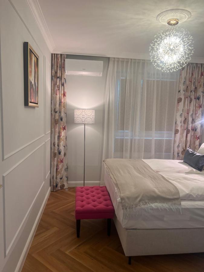Bella Casa Luxury Apartament Radom Ngoại thất bức ảnh